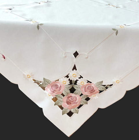 Bestickte Decke "Rosen"