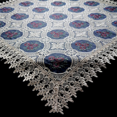 Spitzendecke "Blumenstrauß"