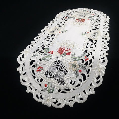 Couverture en dentelle "Noël Rouge"