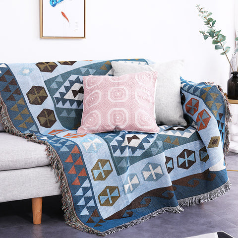 Couch blanket / sofa blanket / bedspread / cozy blanket / carpet / tapestry / picnic blanket / beach blanket